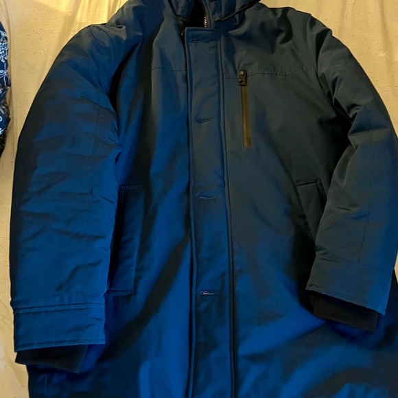 Guess parka jacket XXL - Picture 4 of 4